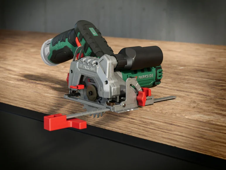 Circulador portátil PARKSIDE® sem frasco PHKSA 12 B3, sem bateria e carregador, 12 V