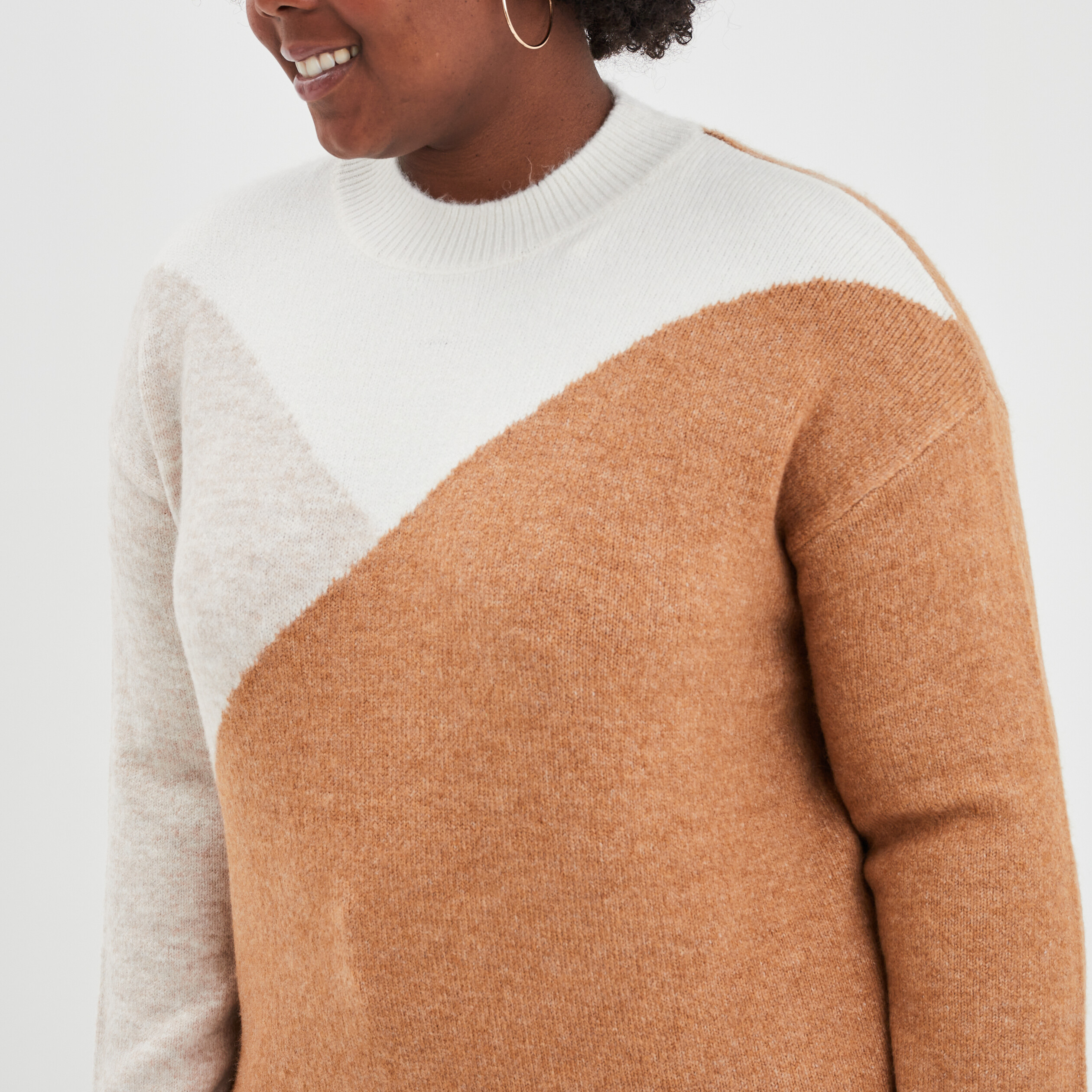 Pull col montant manches longues beige femme grande taille | La Halle