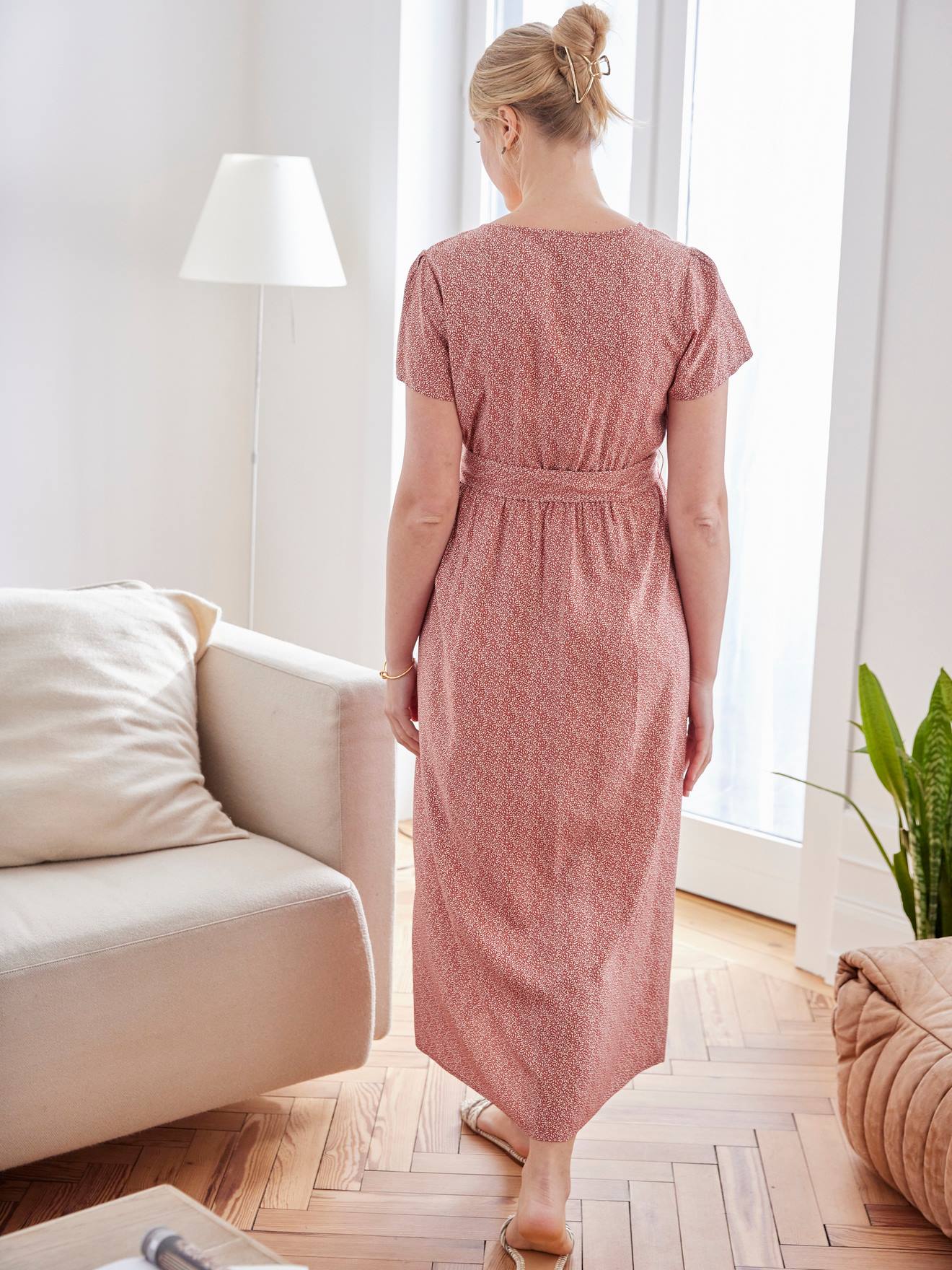 Robe imprimée fleurs avec lien à ceinturer grossesse et allaitement terracotta