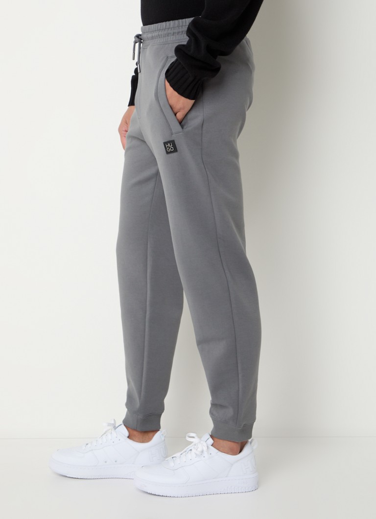 Zúžené tepláky HUGO BOSS Dimacs s logom a bočnými vreckami