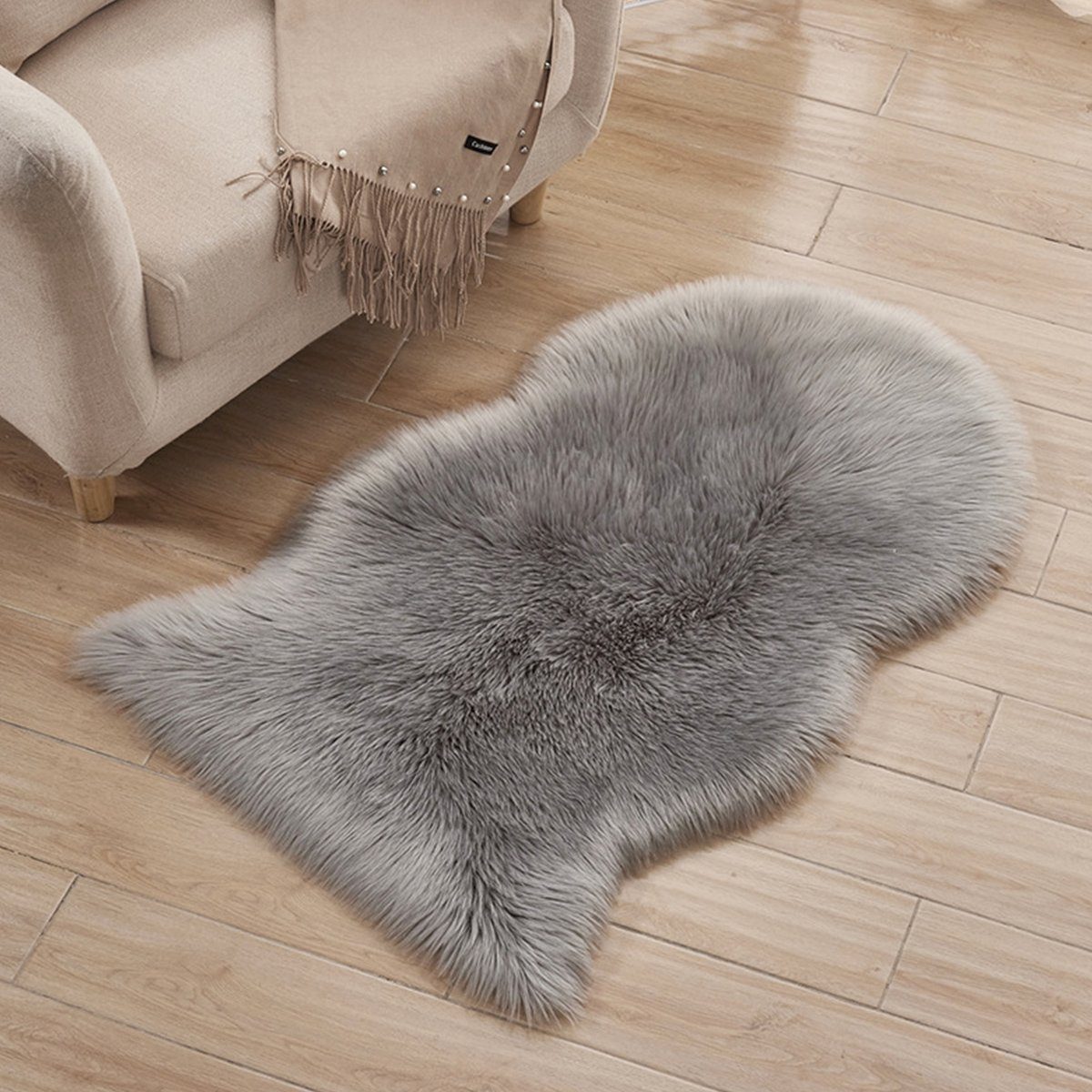 Fellteppich 60cm*90cm 65cm*102cm Kunstfell-Teppiche Fellform, meeteu, 60cm*90cm, fellförmig, Kunstfell, Wohnzimmer, Schlafzimmer, Esszimmer, Kinderzimmer