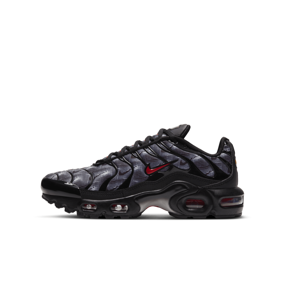 Nike Air Max Plus DJ4622-001 / schwarz