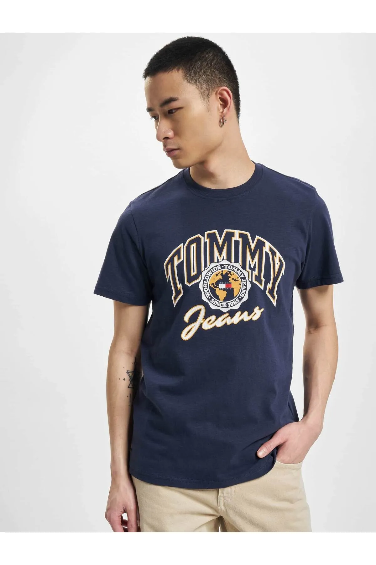 Tommy Hilfiger  Unisex Tommy Jeans Bold College Grafik