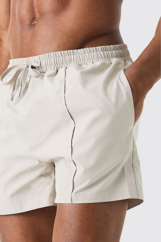 Kurze smarte Badehose