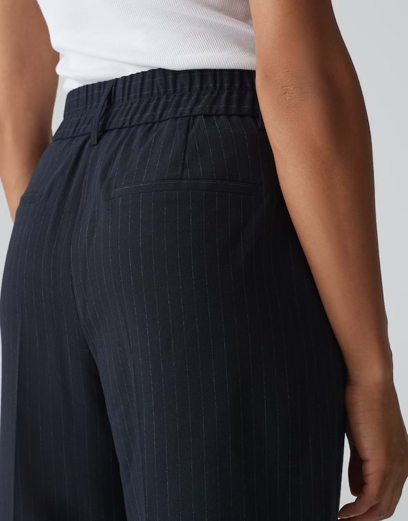City Pants Minara