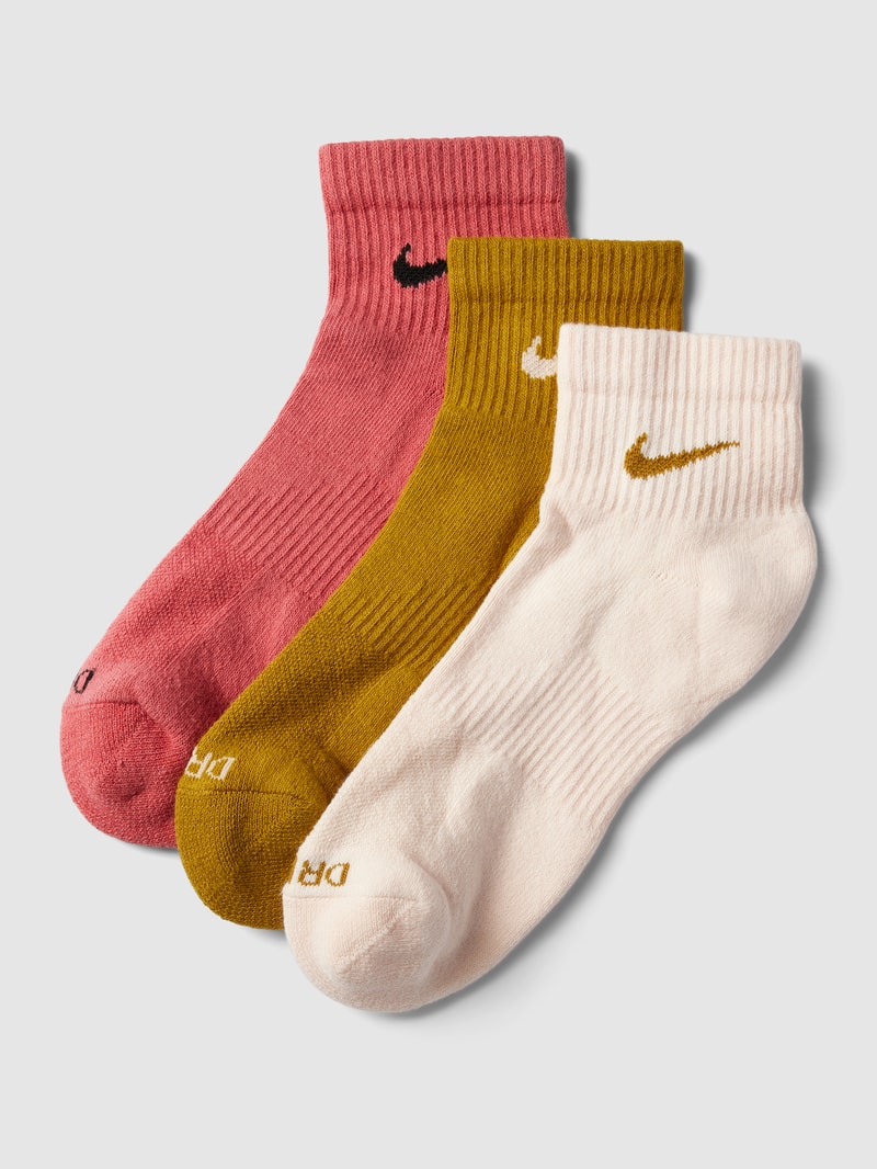 Socken im 3er-Pack in koralle