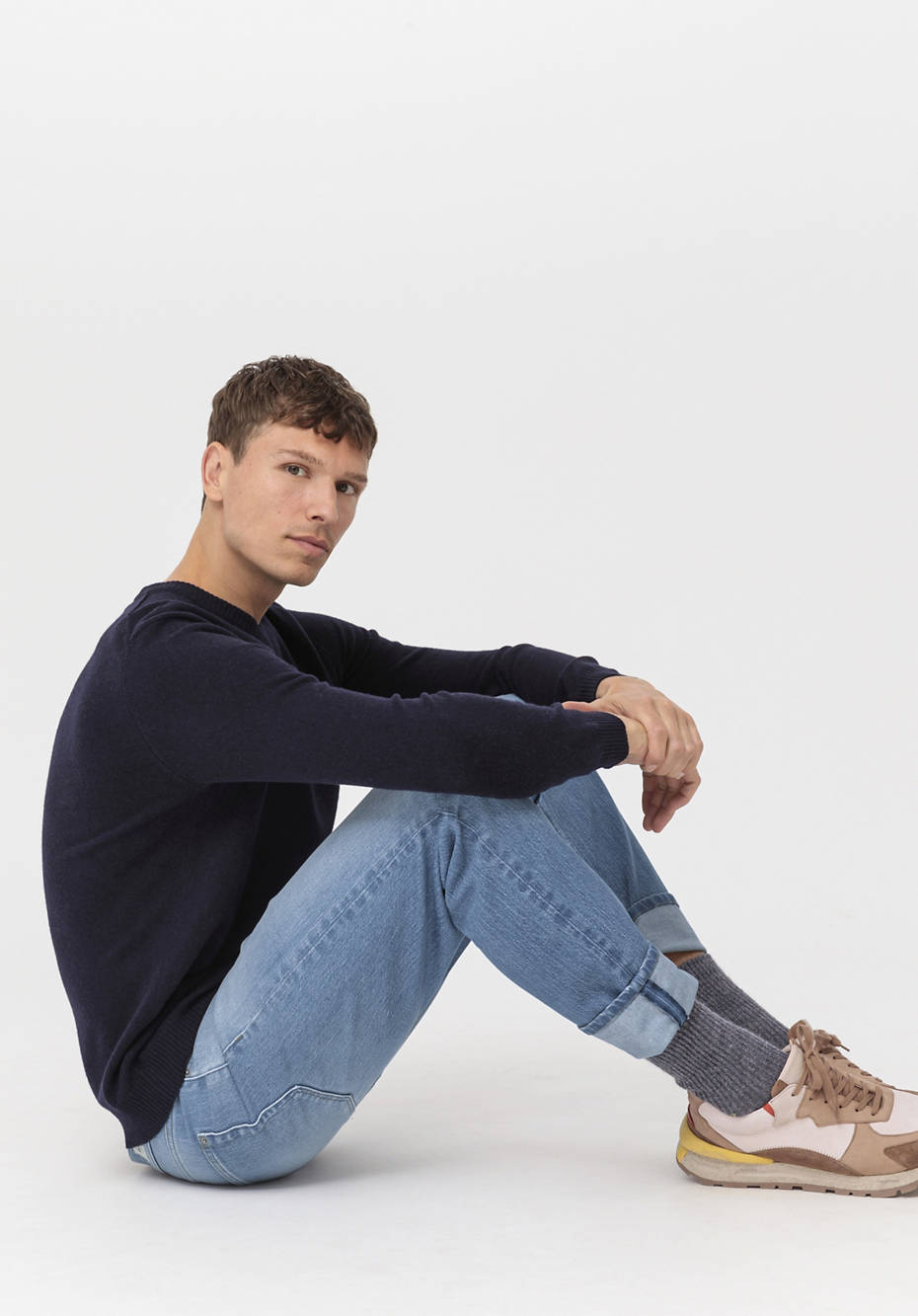 V-Pullover aus Schurwolle mit Kaschmir