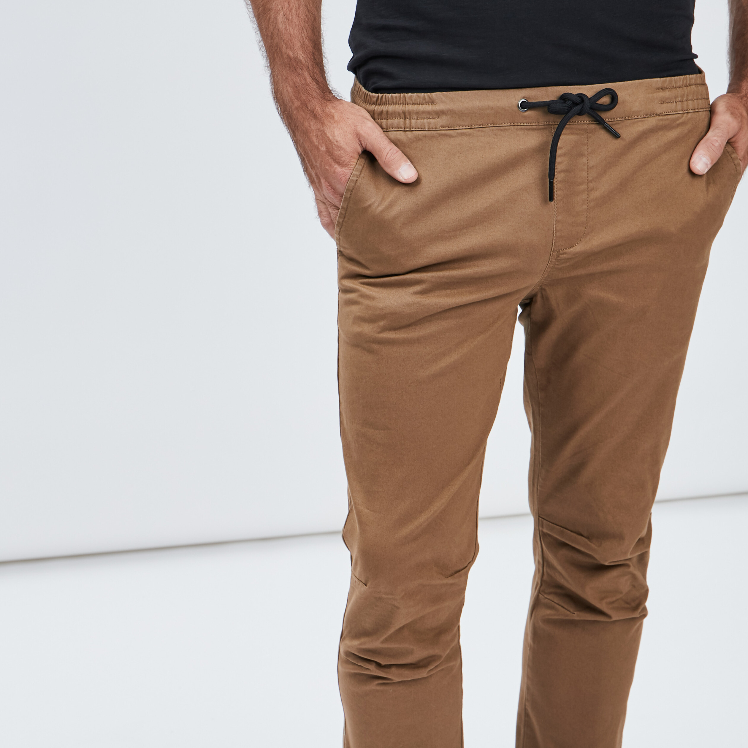 Pantalon jogpant marron cognac homme | La Halle