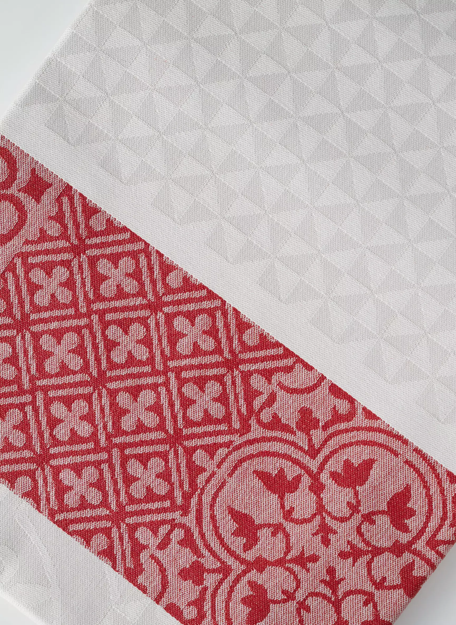 Le Jacquard Francais Divers Maison Femme couleur rouge