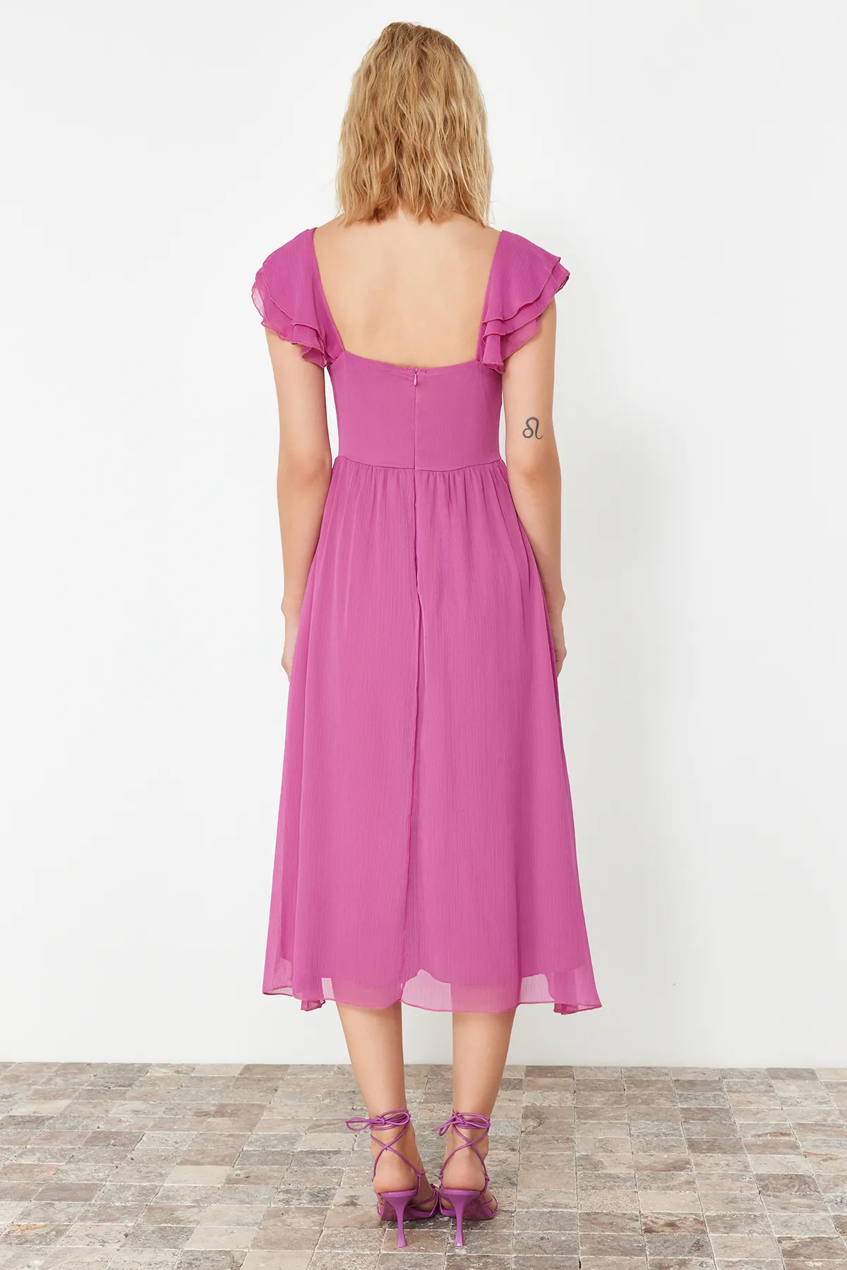 Trendyol Collection  Kleid - Rosa - Skater
