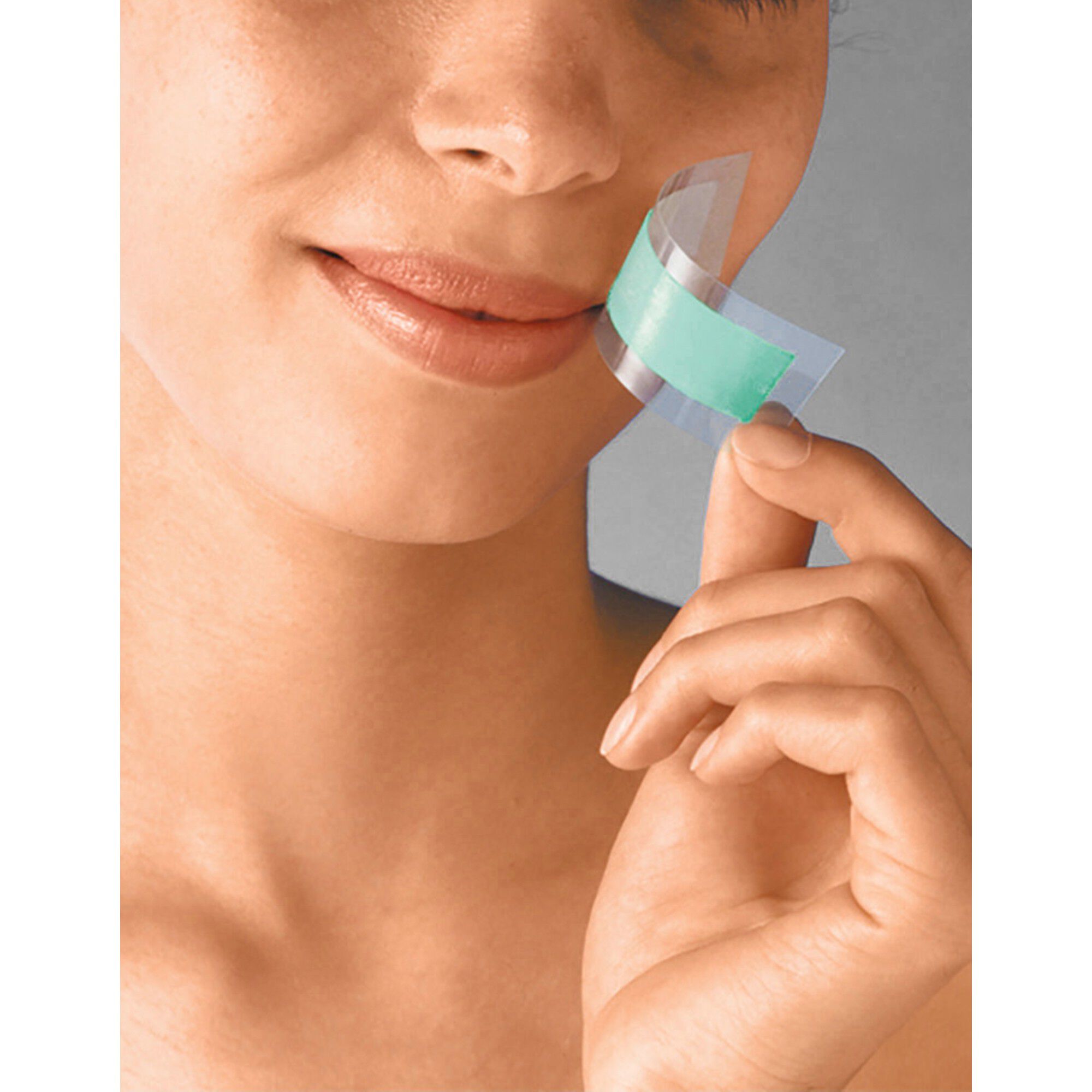 Bandes épilation visage + lingettes