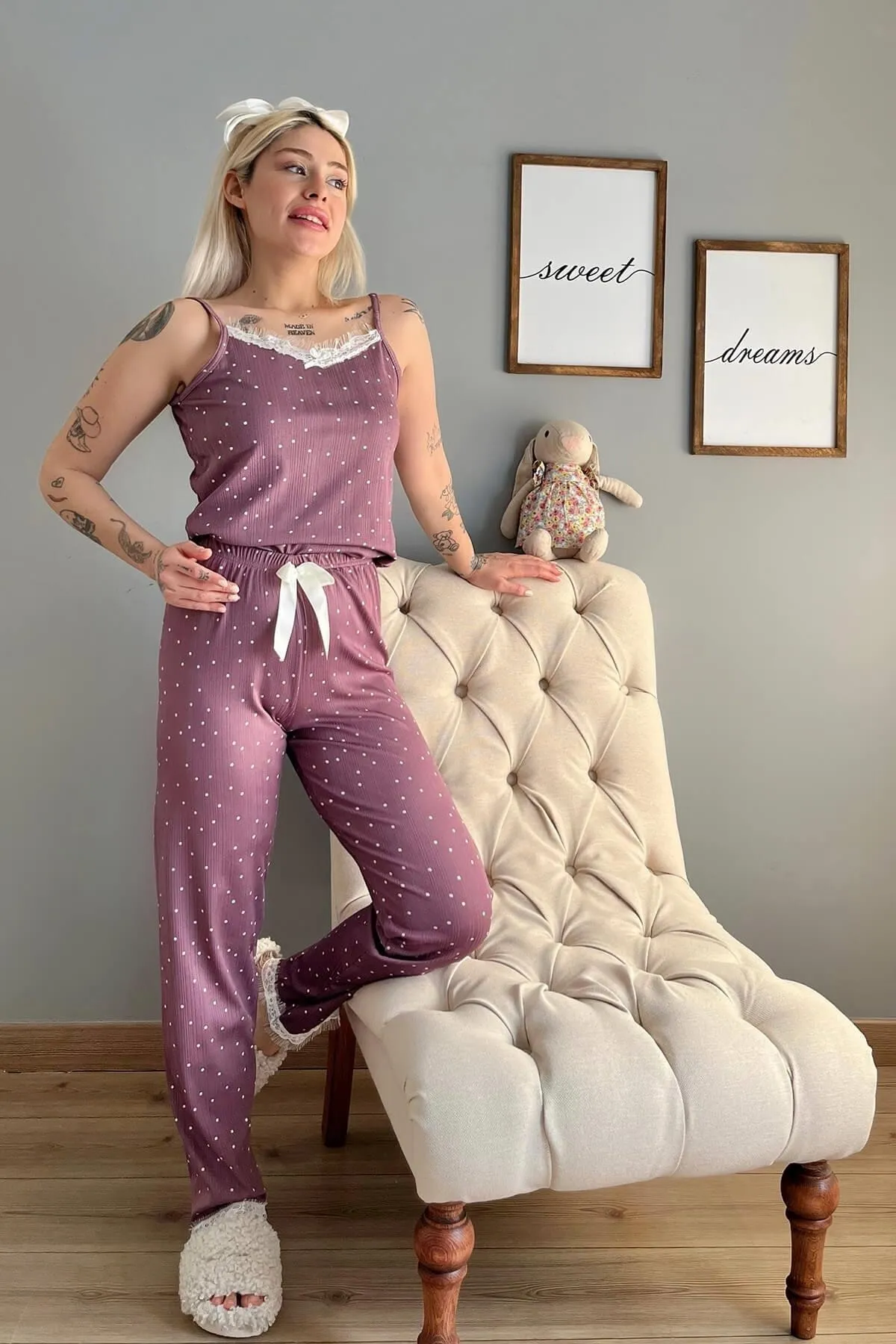 Pijamaevi  Lila Polka Dot Daisy Lace Rope Strap Gestricktes Damen-Pyjama-Set