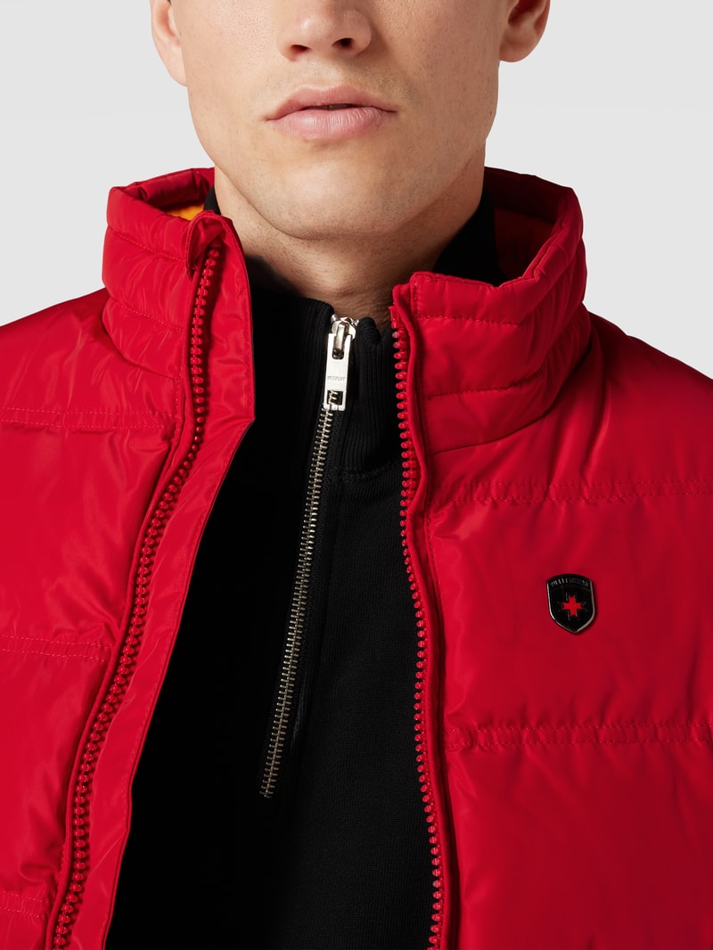 Steppweste mit Label-Applikation Modell 'SNOWDOME VEST' in rot