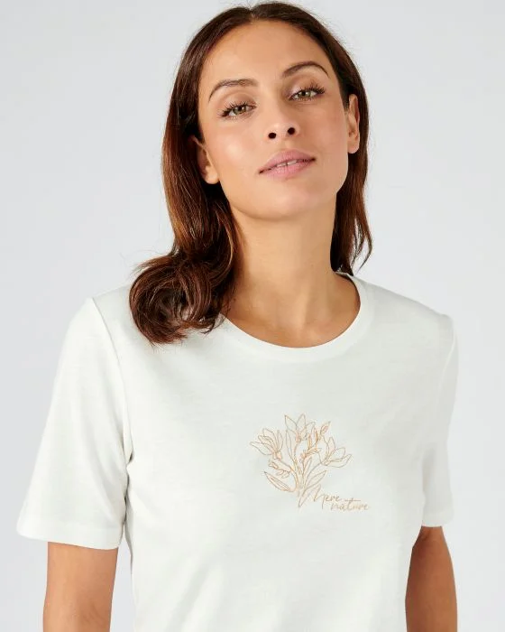Tee-shirt manches courtes à motif doré.