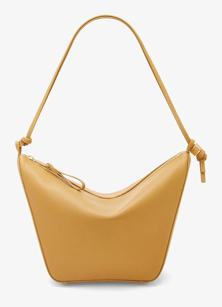 LOEWE Hammock Hobo plecu soma no teļādas