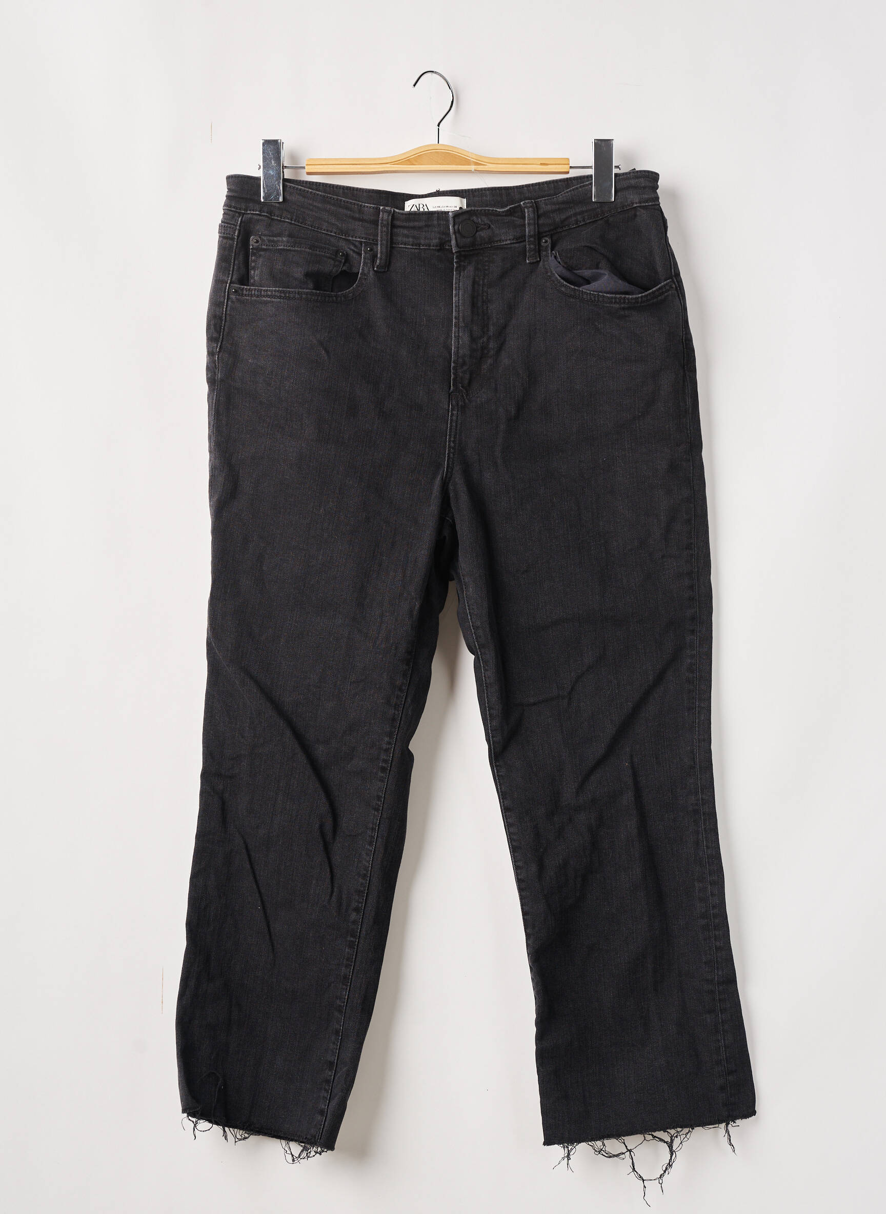 Zara Jeans Coupe Droite Femme couleur noir