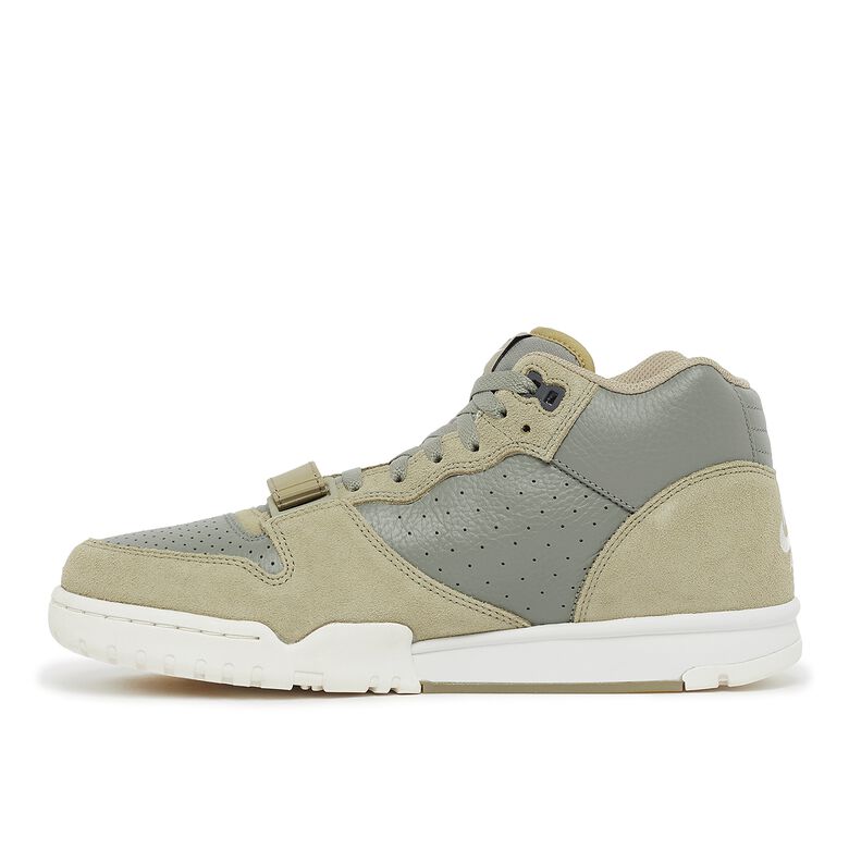 NIKE Air Trainer 1 