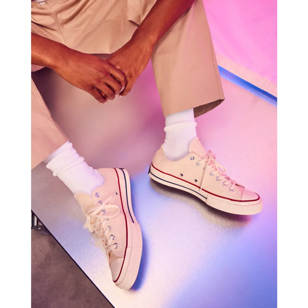 Converse Chuck 70 OX Taylor 162062C / grau