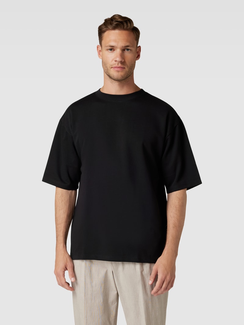 T-Shirt mit Rundhalsausschnitt in schwarz