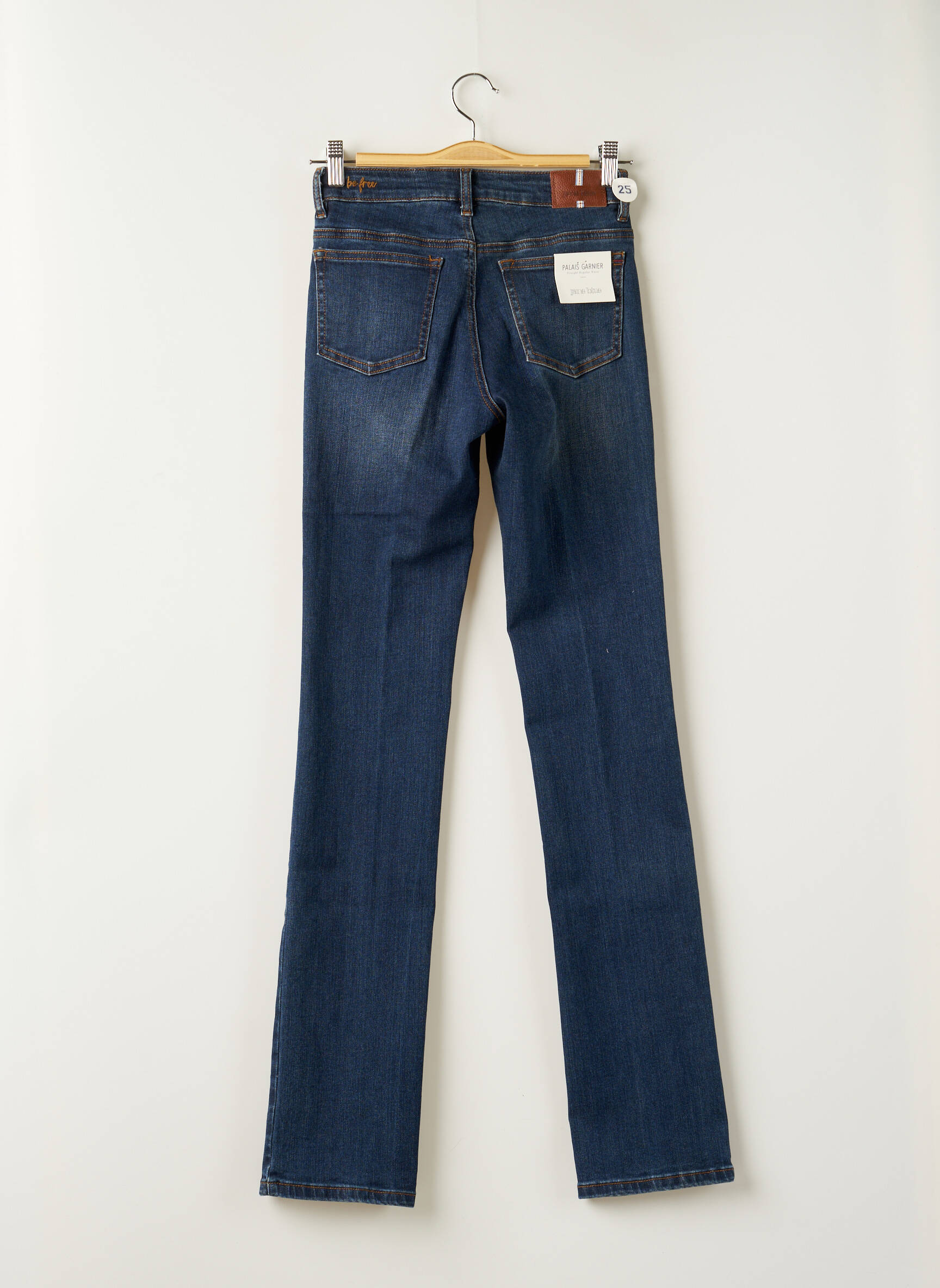 Jane Blue Jeans Coupe Droite Femme couleur bleu