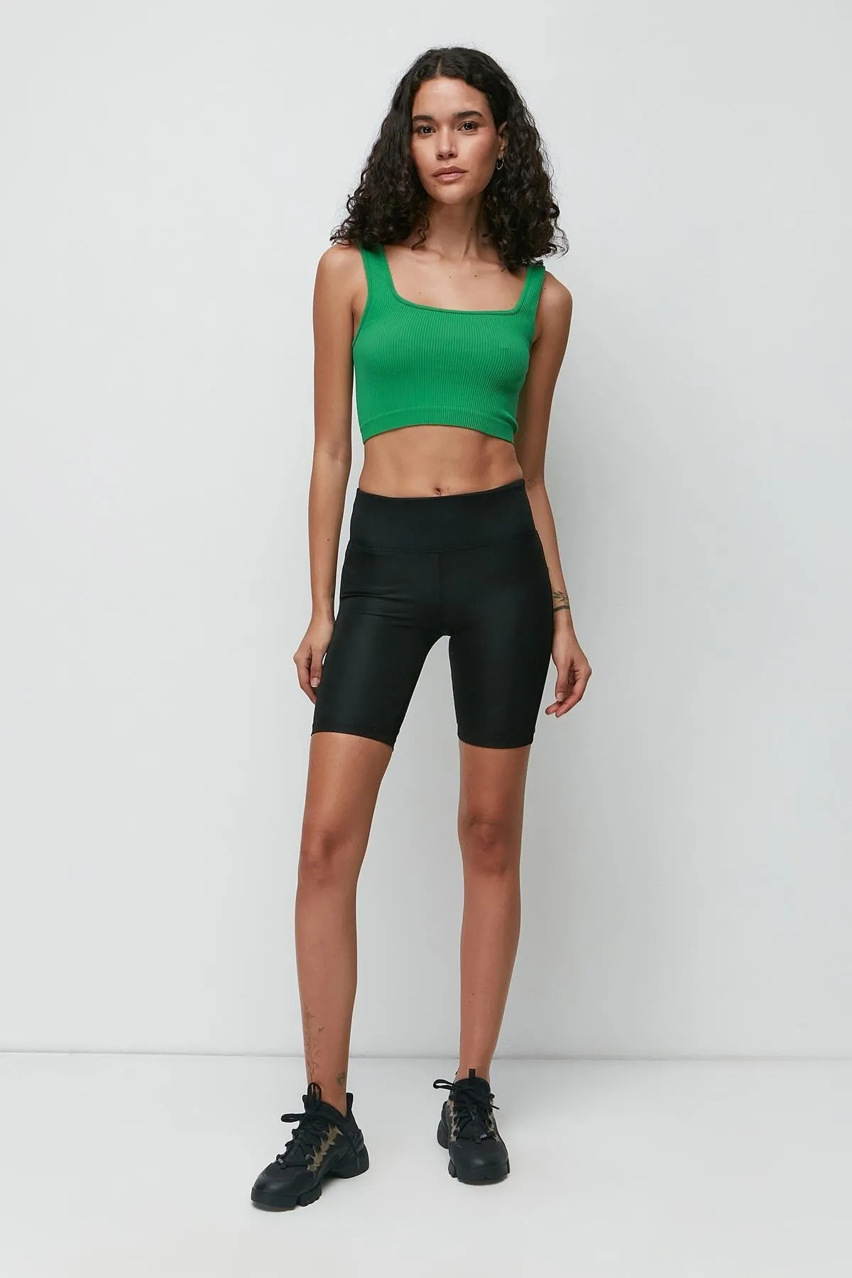 C&City  Pop-Up-Sport-Shorts mit hoher Taille, Strumpfhose 9410, Schwarz