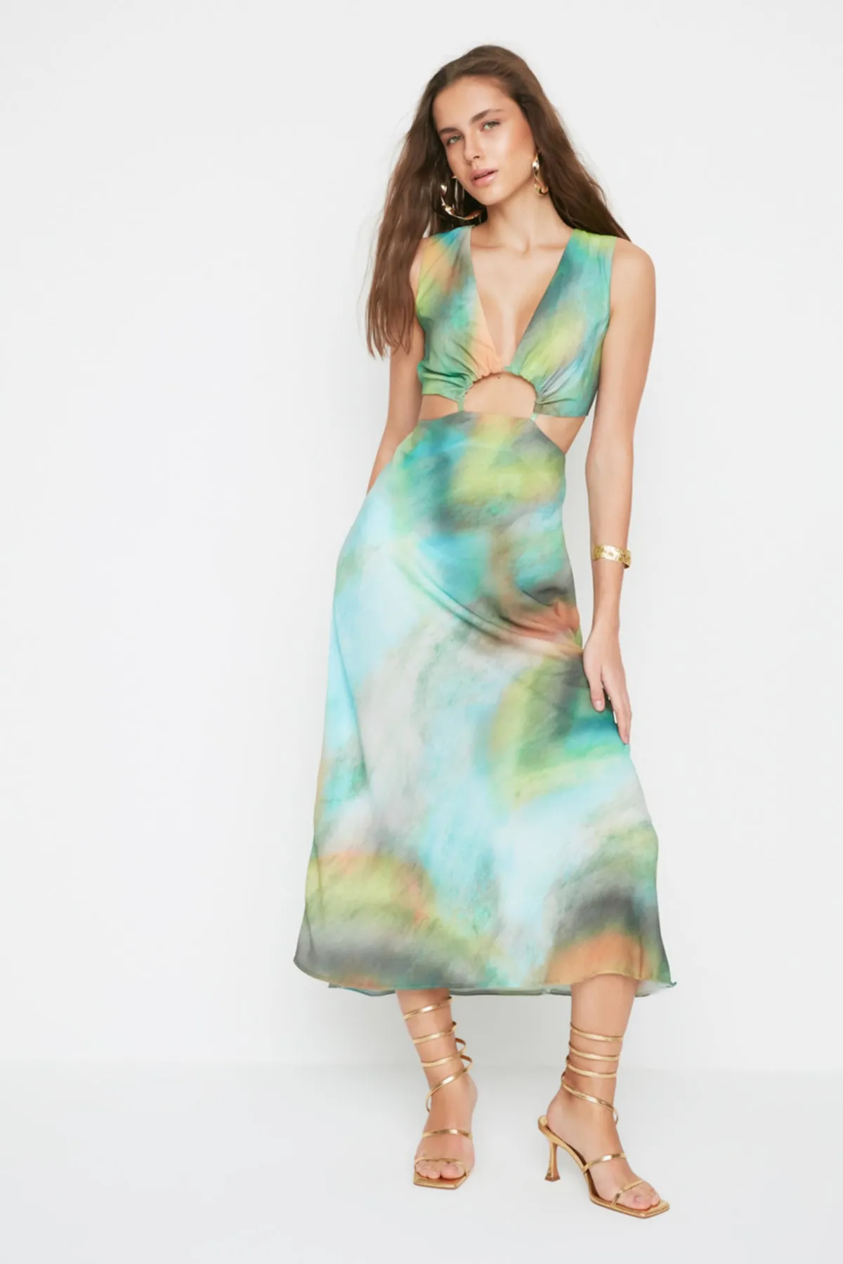 Trendyol Collection  Mehrfarbiges, gewebtes Kleid mit Bauchdetail TWOSS21EL3578