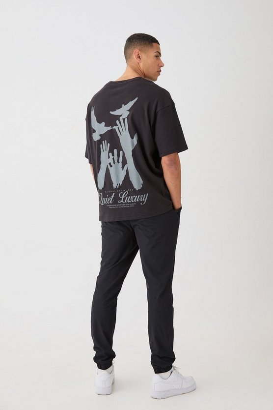 Oversize T-Shirt mit Quiet Luxury Stickerei