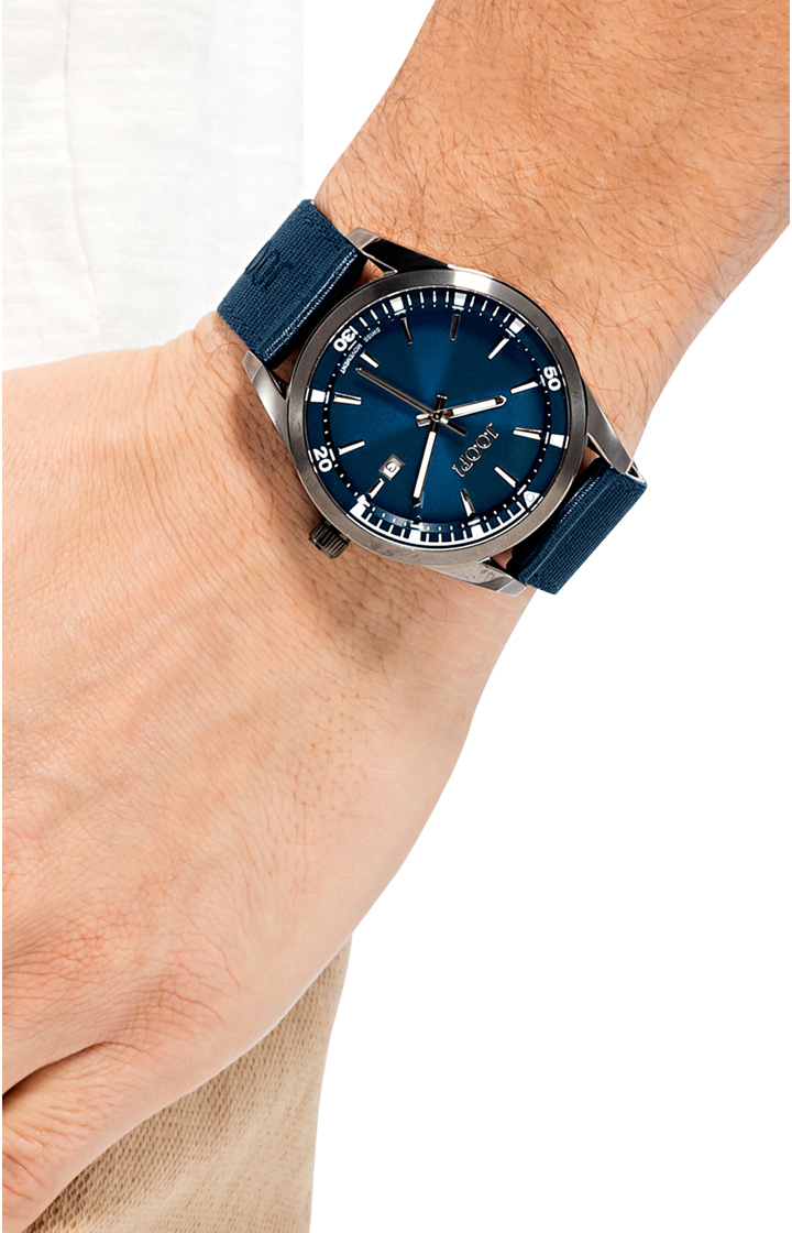 Herrenuhr in Blau/Schwarz