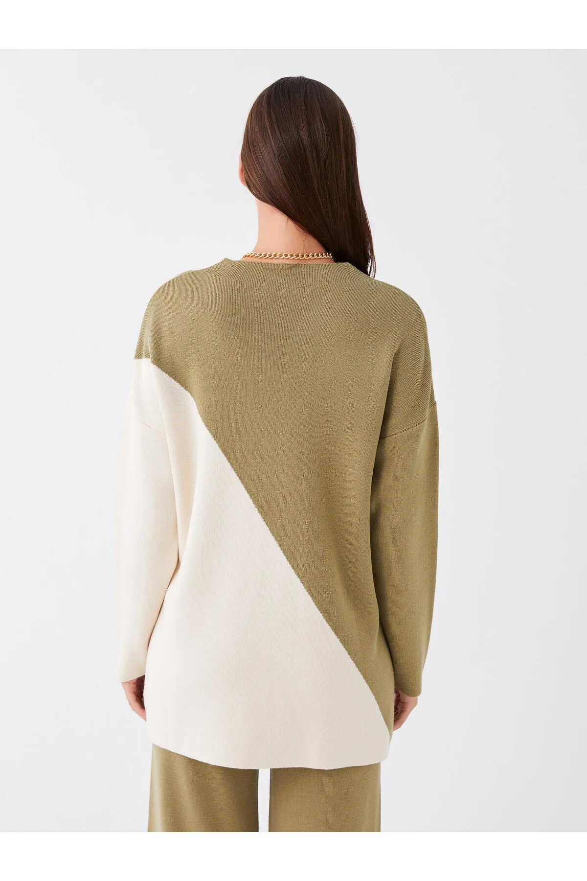 LC Waikiki  Langärmlige Oversize-Stricktunika mit halbem Rollkragen und Farbblockierung für Damen