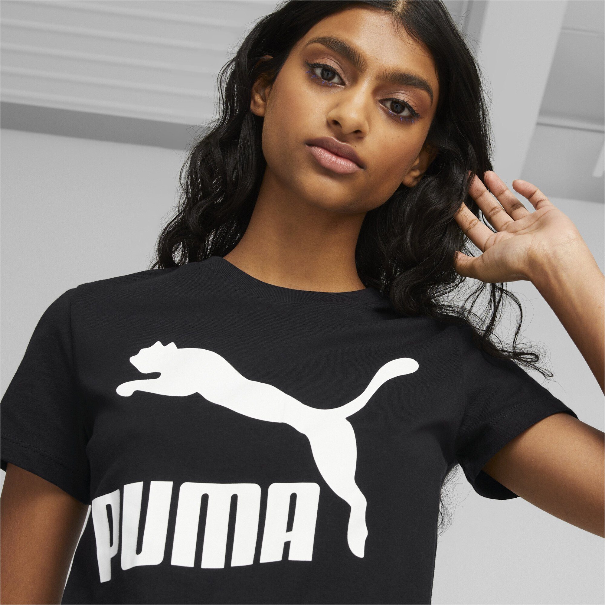 PUMA T-Shirt Classics Logo T-Shirt Damen