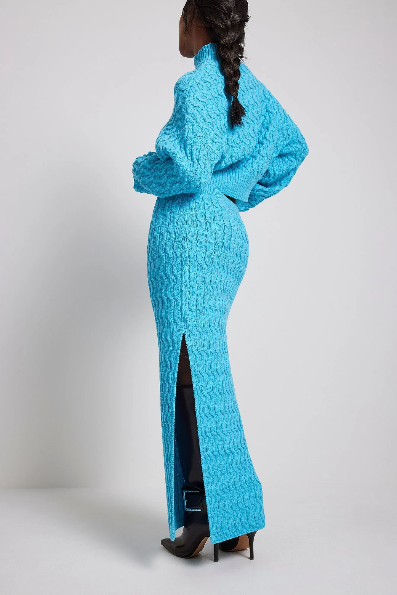 Midi-Strickrock mit Zopfmuster