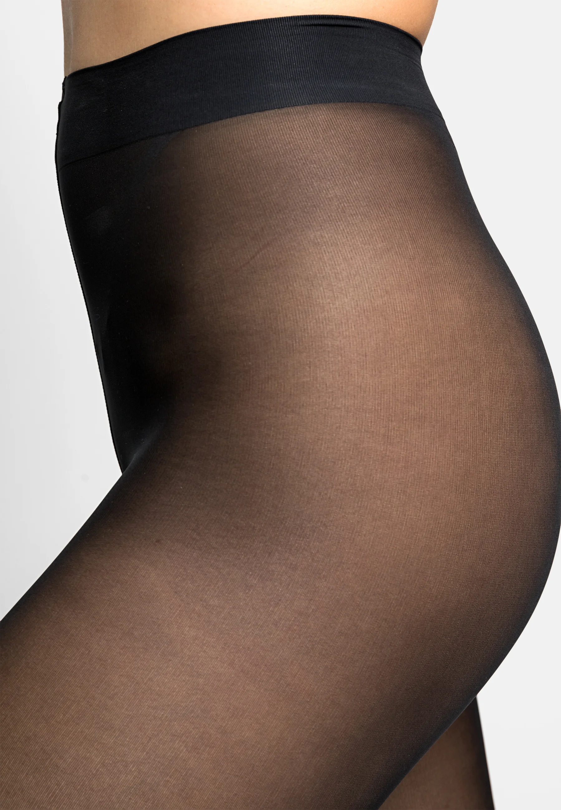 FALKE MATT DELUXE 30 DENIER TRANSPARENTE MATT - Medias