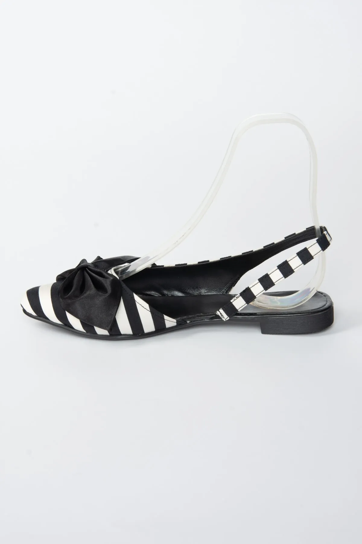 Fox Shoes  Damen-Ballerina aus schwarzem und weißem Stoff, Ballerina H726809004