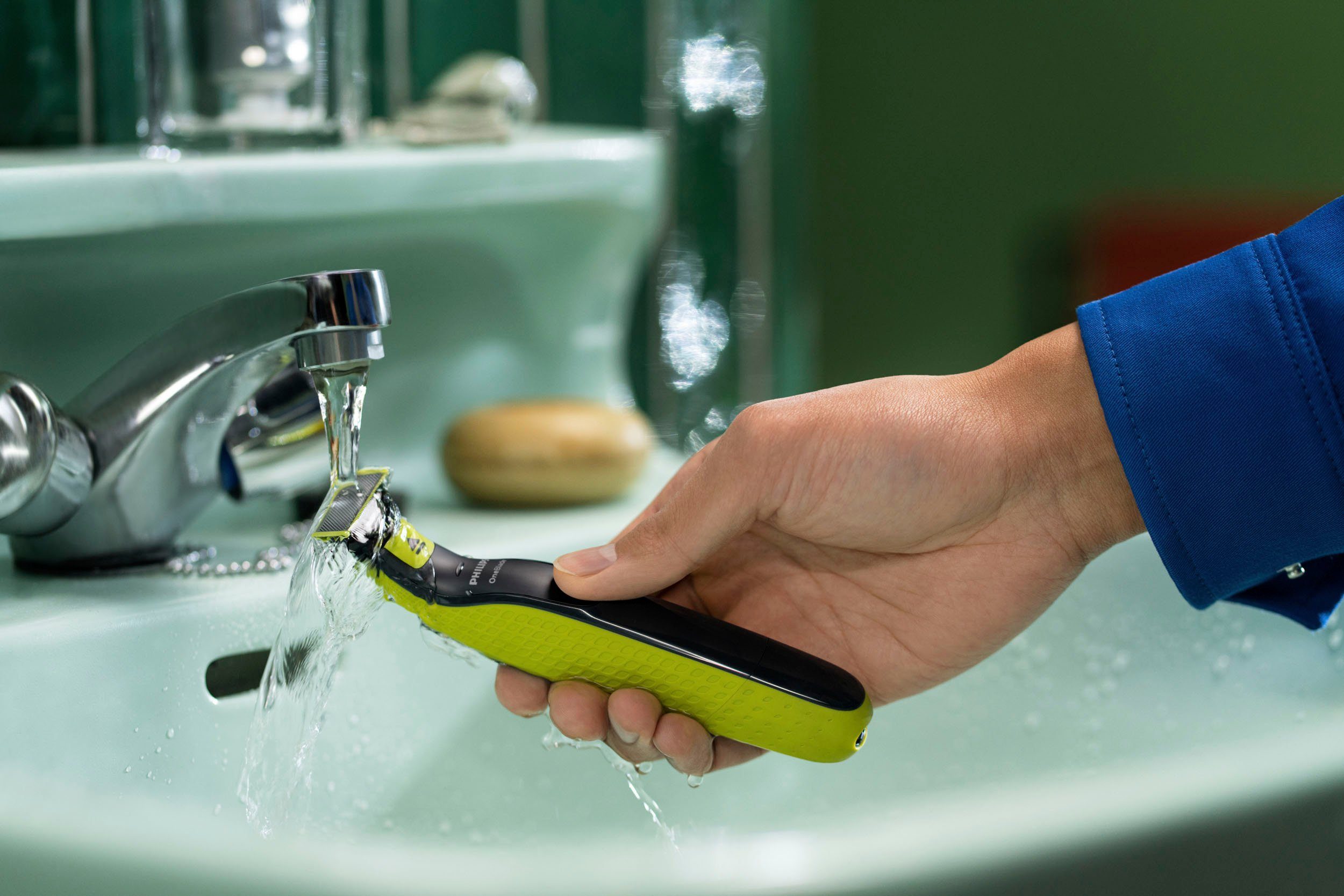 Philips Ersatzscherköpfe OneBlade QP240/50, Set, 4 St., passend für alle OneBlade Handstücke, eine Klinge hält bis zu 4 Monate