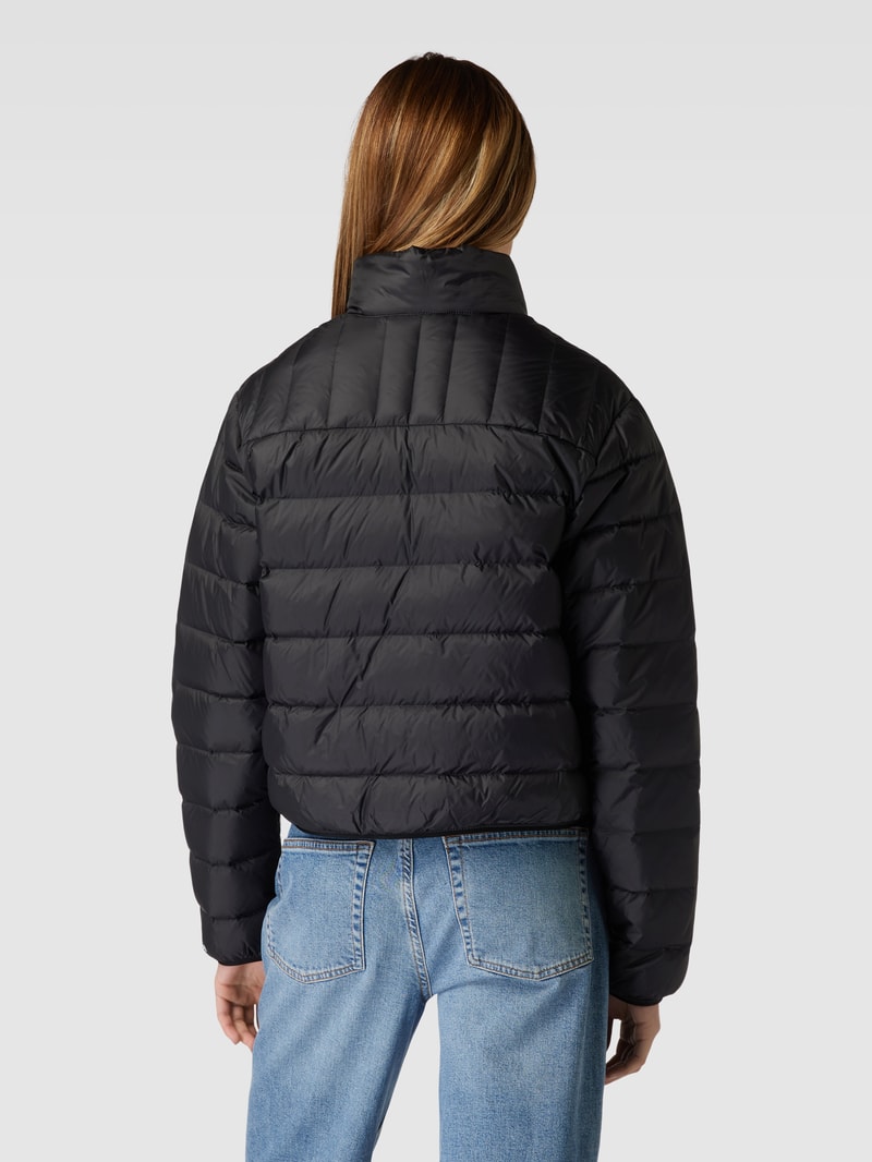 Steppjacke mit Label-Detail in black