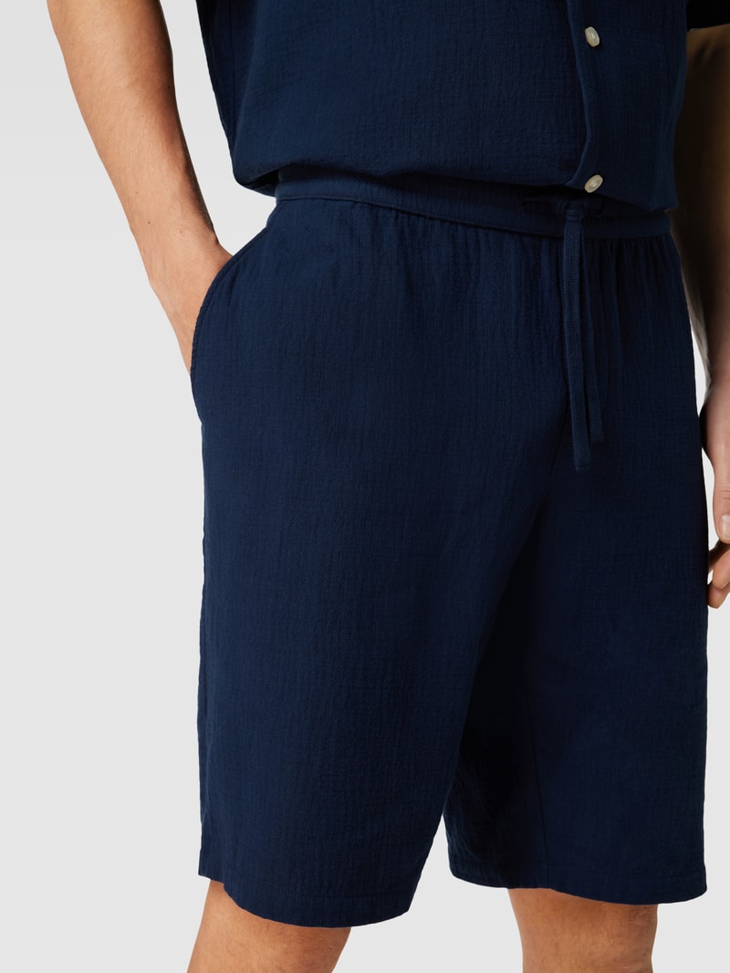 Sweatshorts mit Strukturmuster in marineblau
