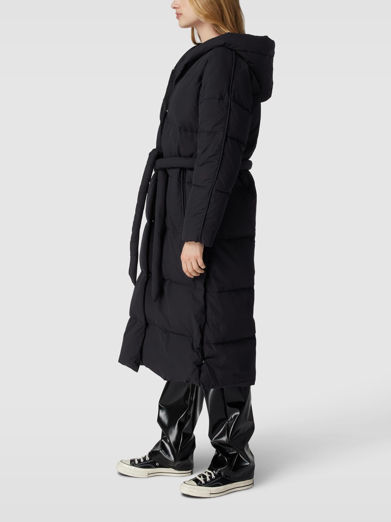 Steppmantel mit Taillengürtel Modell 'Puffer Mantel' in schwarz
