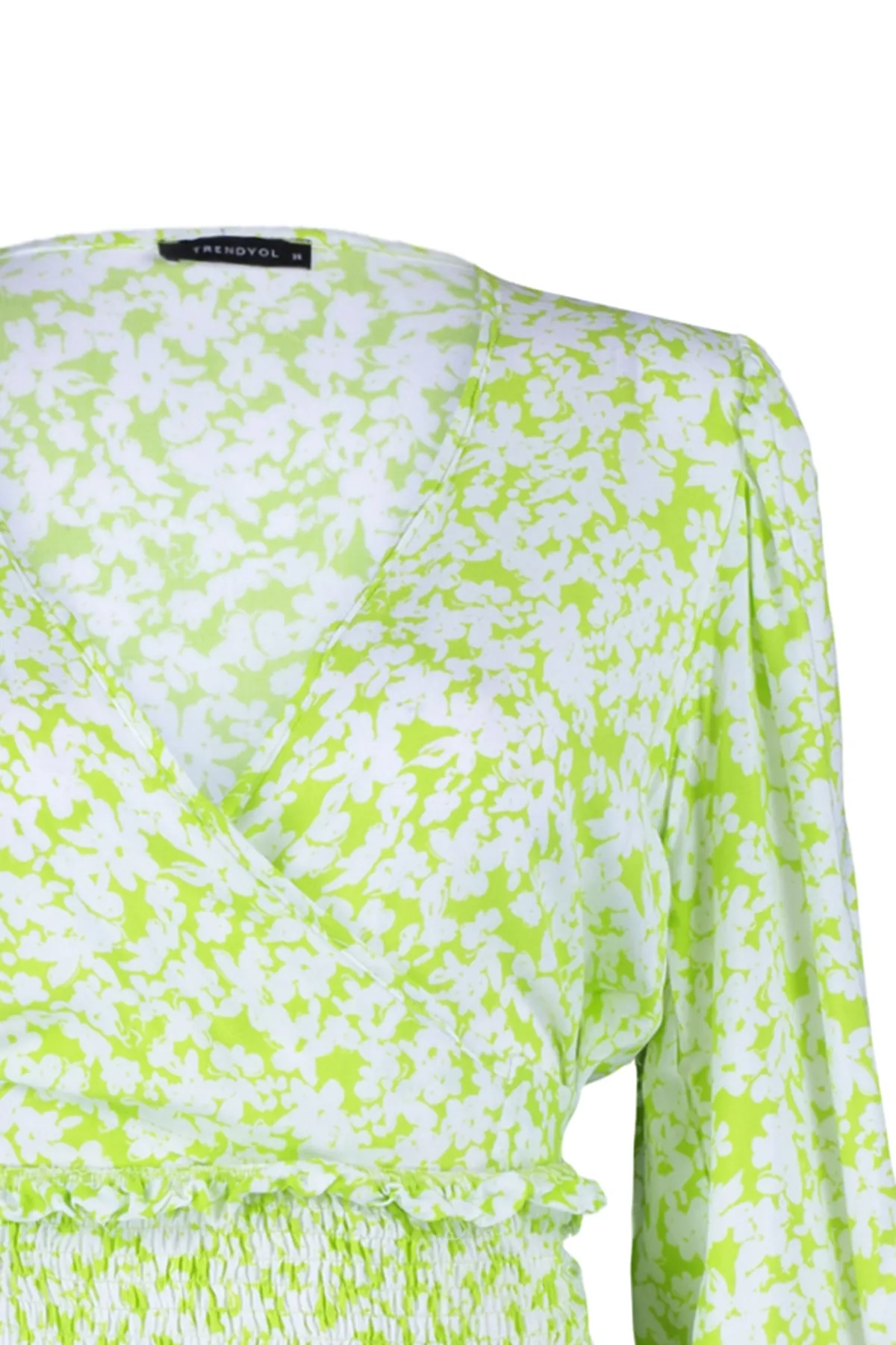 Trendyol Collection  Blusenrock-Set mit gewebten Rüschen und Blumenmuster TBESS20AU0033