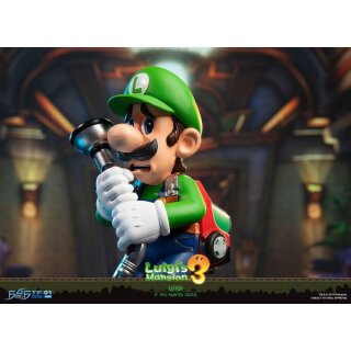 Luigi's Mansion 3 PVC Statue - Luigi 23 cm