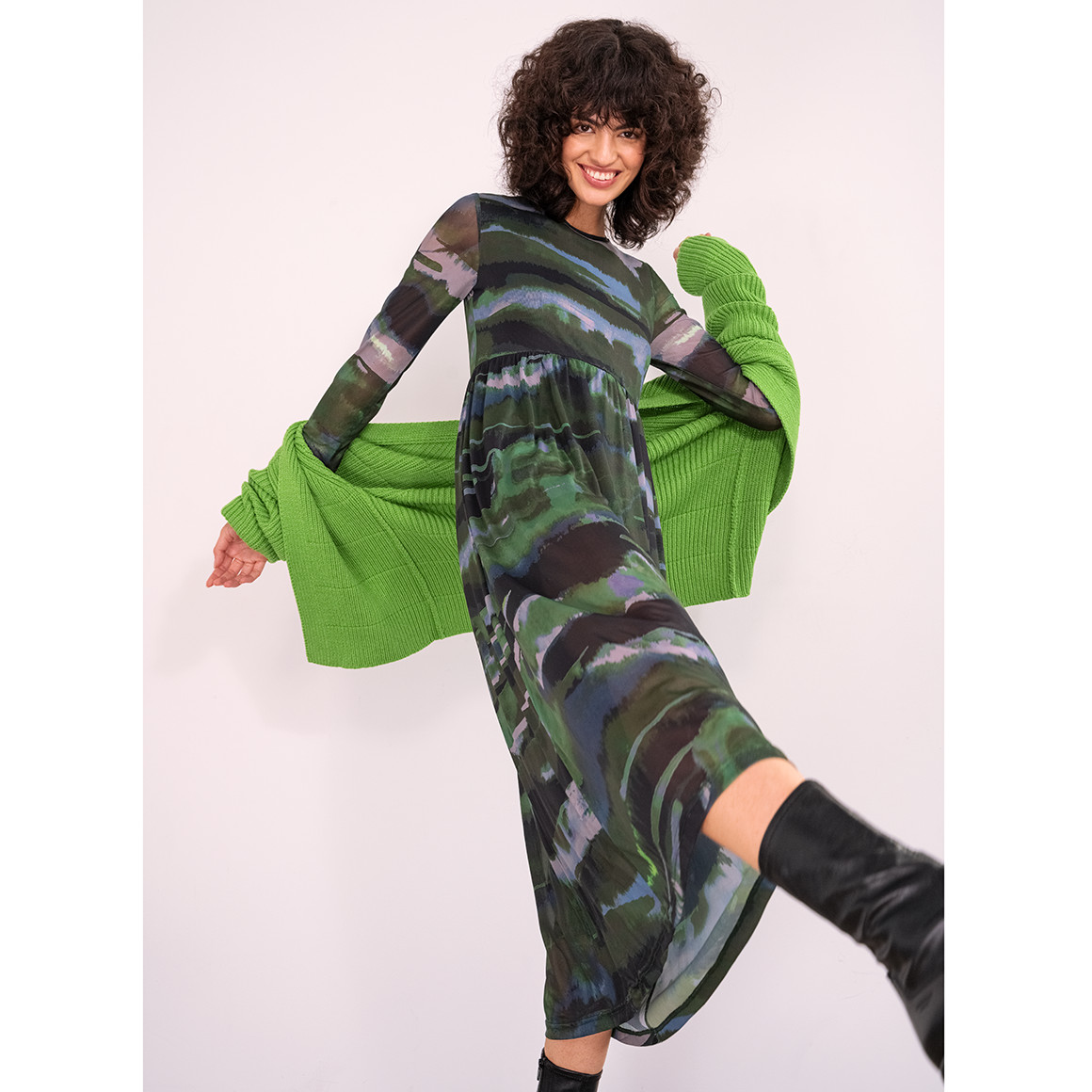Damen Strickjacke aus Rippstrick