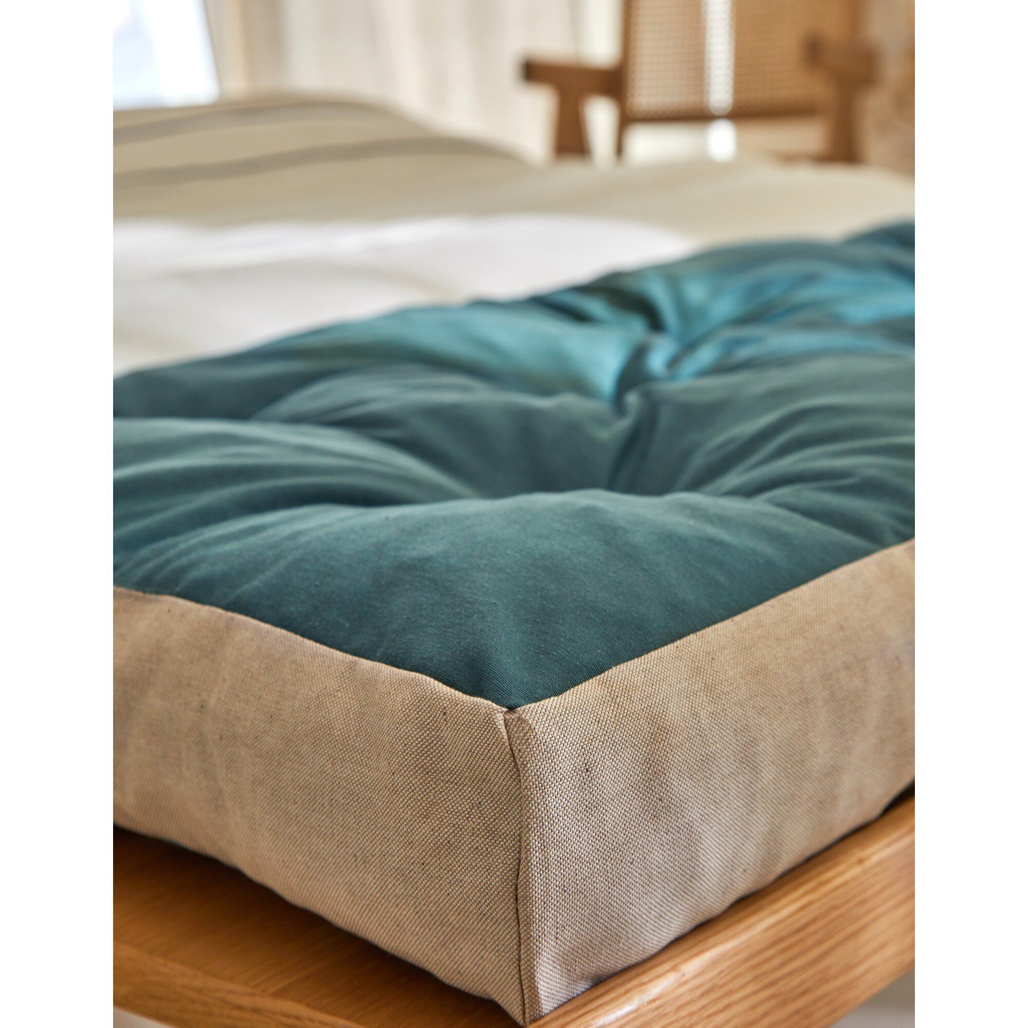 Long coussin de sol, collection 