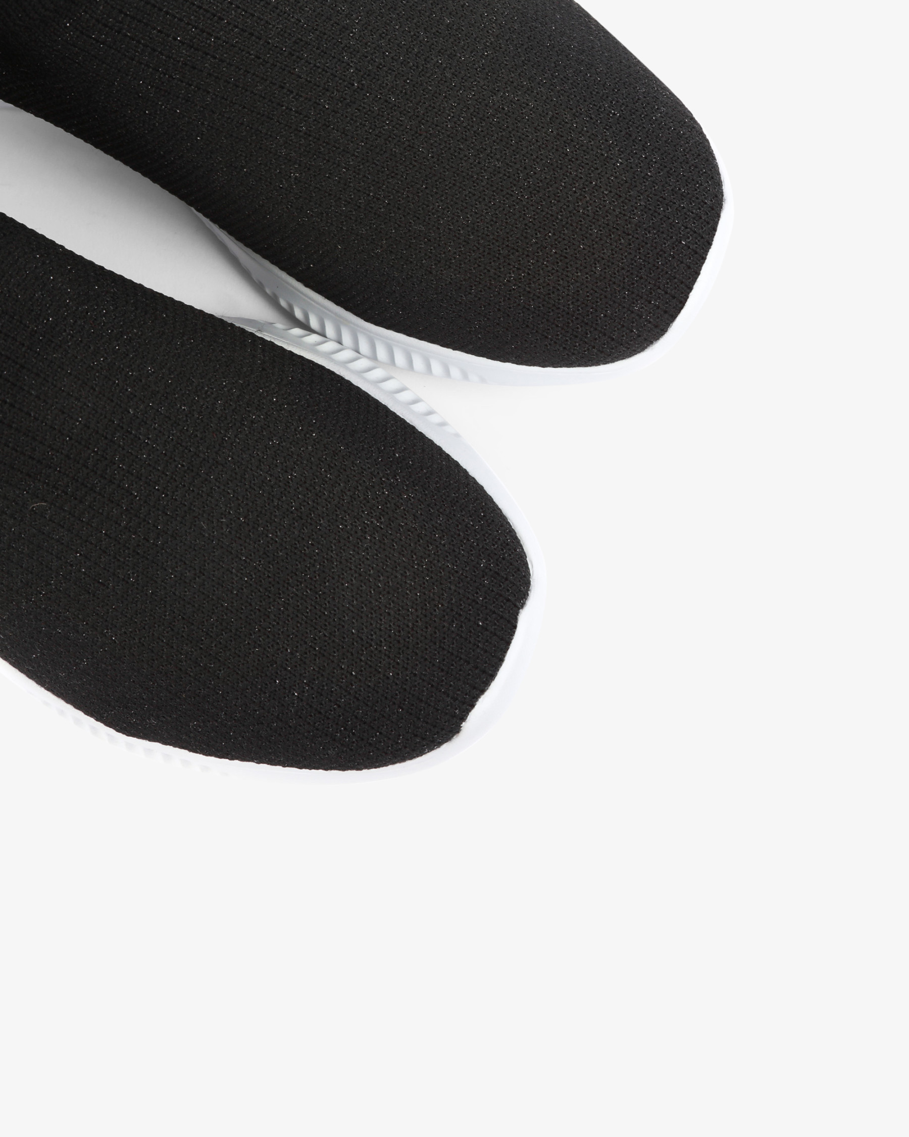 3D high warm-up sneakers
