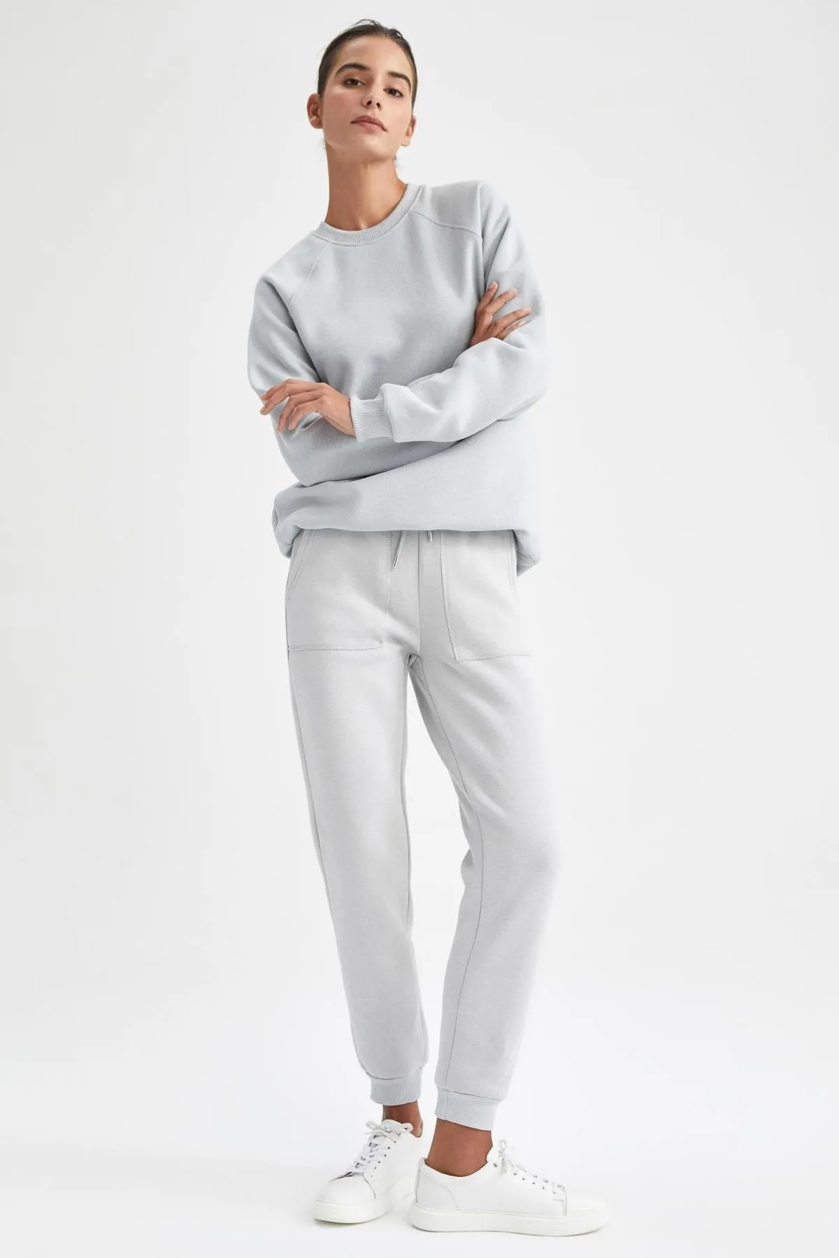 DeFacto  Jogger-Jogginghose mit normaler Passform und Spitzen-Taillentasche