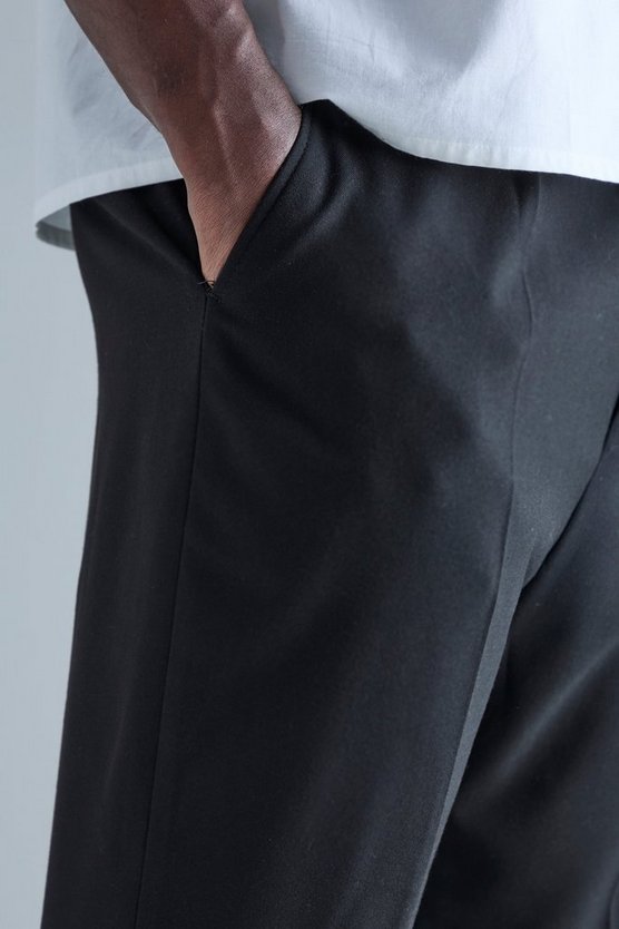 Maßgeschneiderte Hose mit hohem Bund