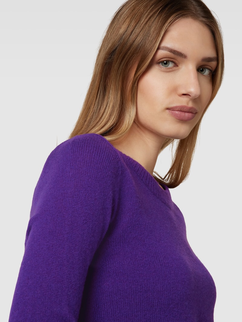 Strickpullover mit Rundhalsausschnitt in purple