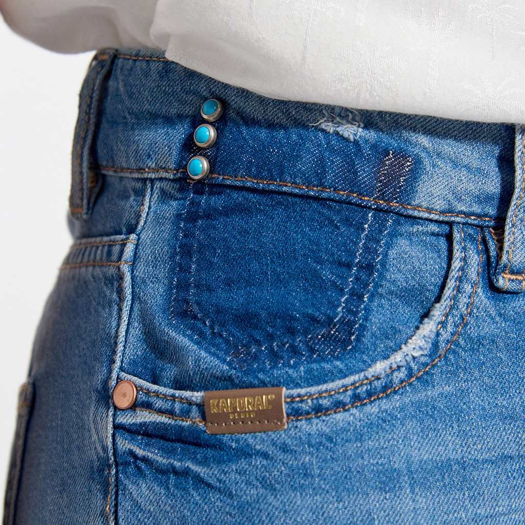FOLK  Jean bleu effet délavé et déchiré, coupe boyslim