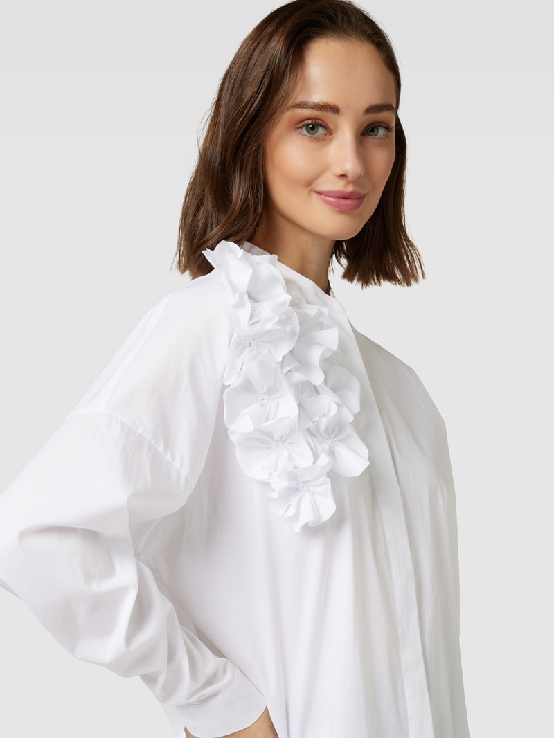 Bluse mit floralen Applikationen Modell 'Sonja Flower' in weiß