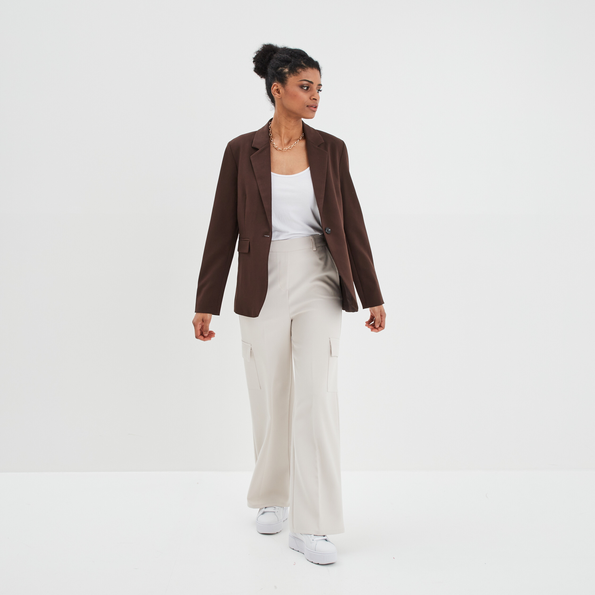 Veste droite boutonnée manches longues marron foncé femme | La Halle