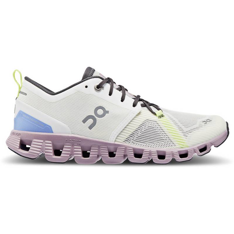 On Cloud X 3 Shift Sneaker Damen
