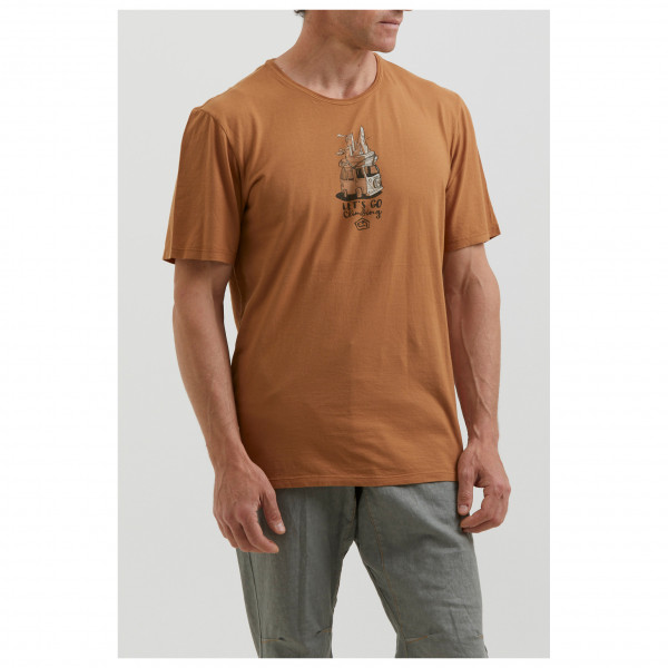 E9 - Golden - T-Shirt